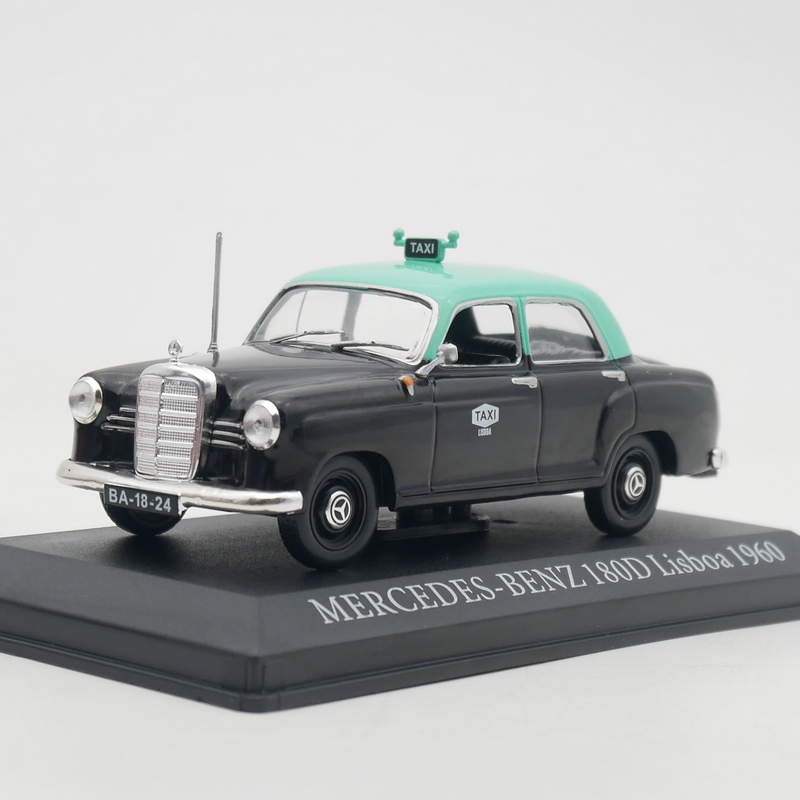 Vintage Collectible Toy Cars - IXO 1:43 Skala Model Samochodu z