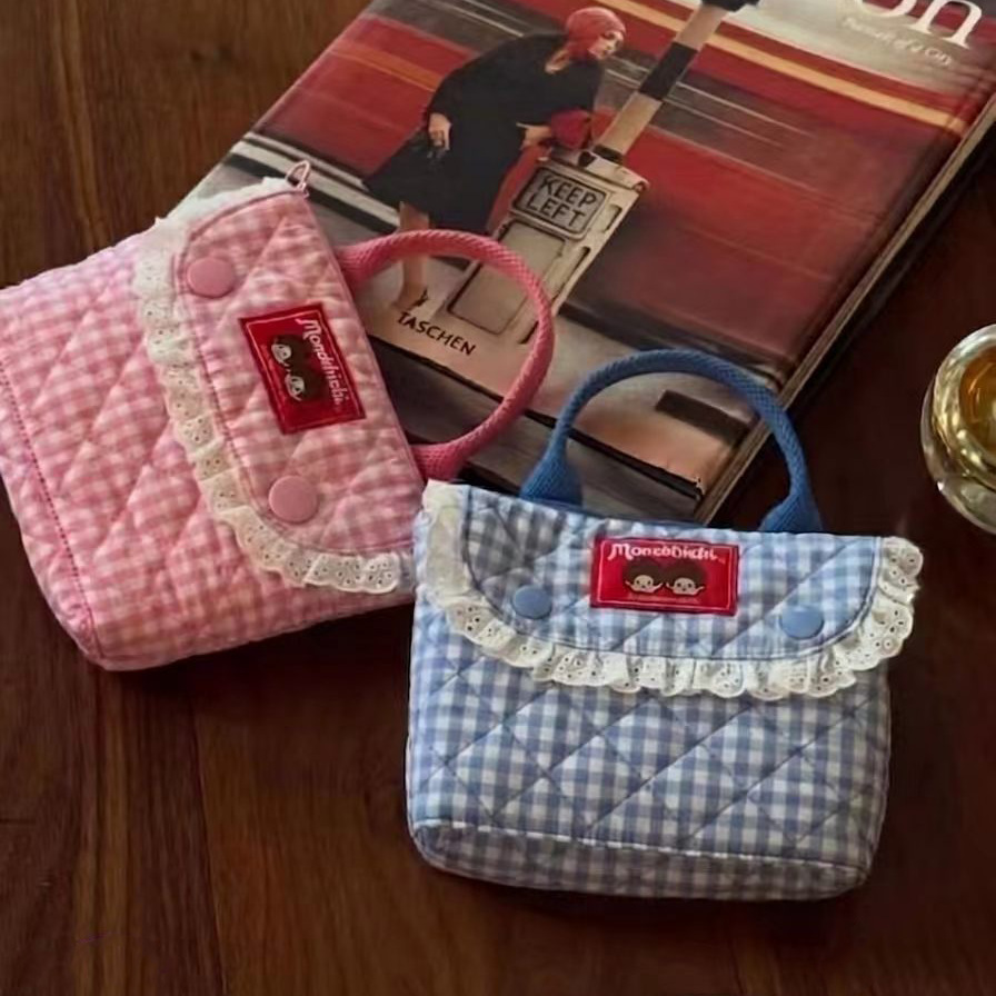 Vintage torebka na kosmetyki w – Vintage Items recenzja i cena