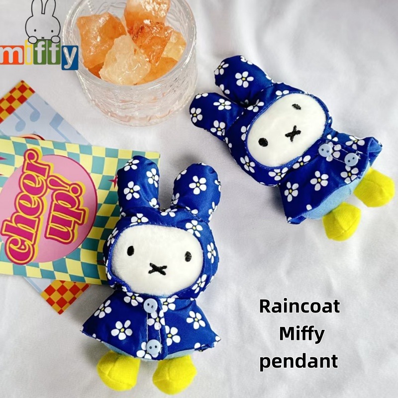 Pluszowy brelok Miffy w płaszc – Vintage Items recenzja i cena